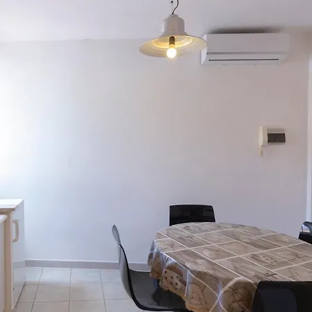 فندق Helloelba Vicolo Dell'amore بورتوفيرّايو